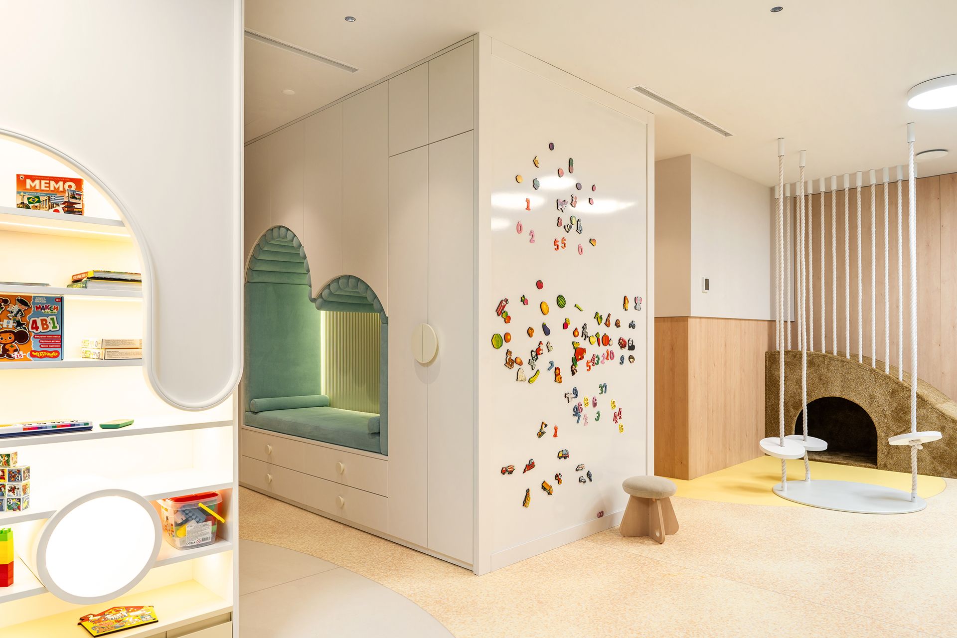 Детский центр санатория Кристалл в Сочи