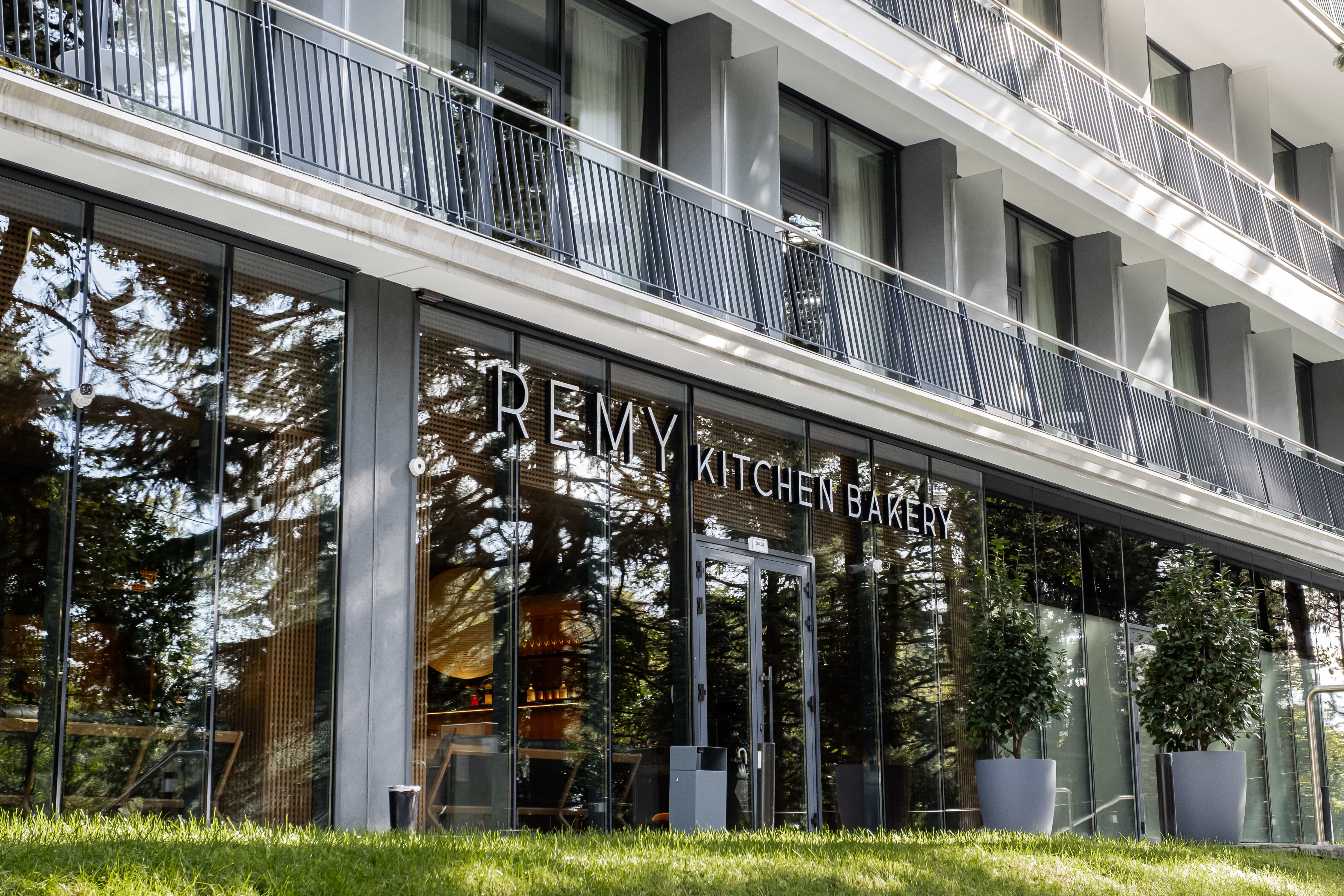 À La Carte Restaurant