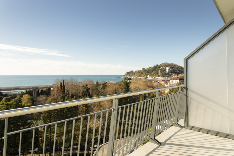 Дизайн номера Premium Suite в санатории Кристалл