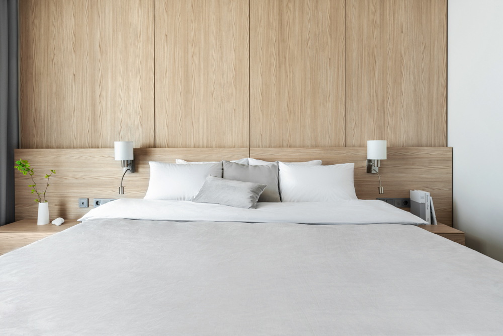 Дизайн номера Стандарт с видом во двор в санатории Кристалл