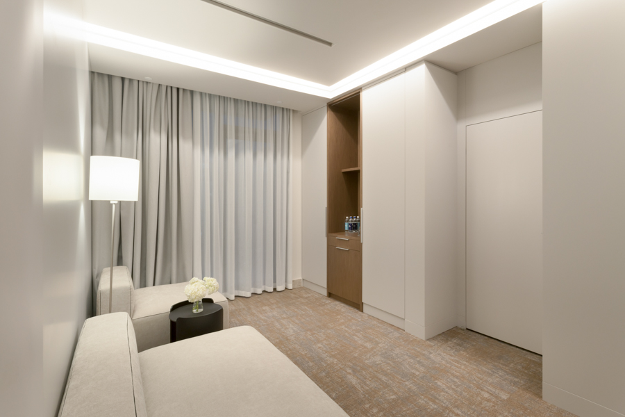 Дизайн номера Premium Suite в санатории Кристалл