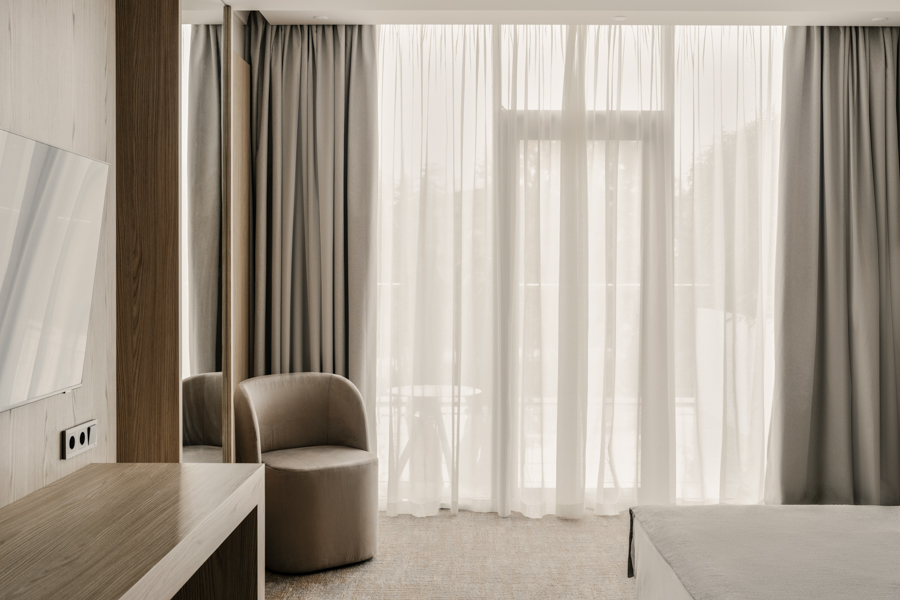 Дизайн номера Делюкс в санатории Кристалл