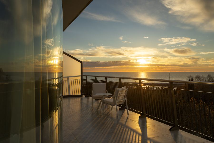 Дизайн номера Premium Suite в санатории Кристалл