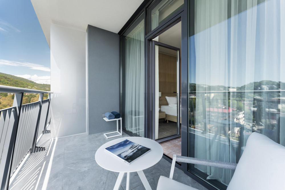 Дизайн номера Стандарт в санатории Кристалл