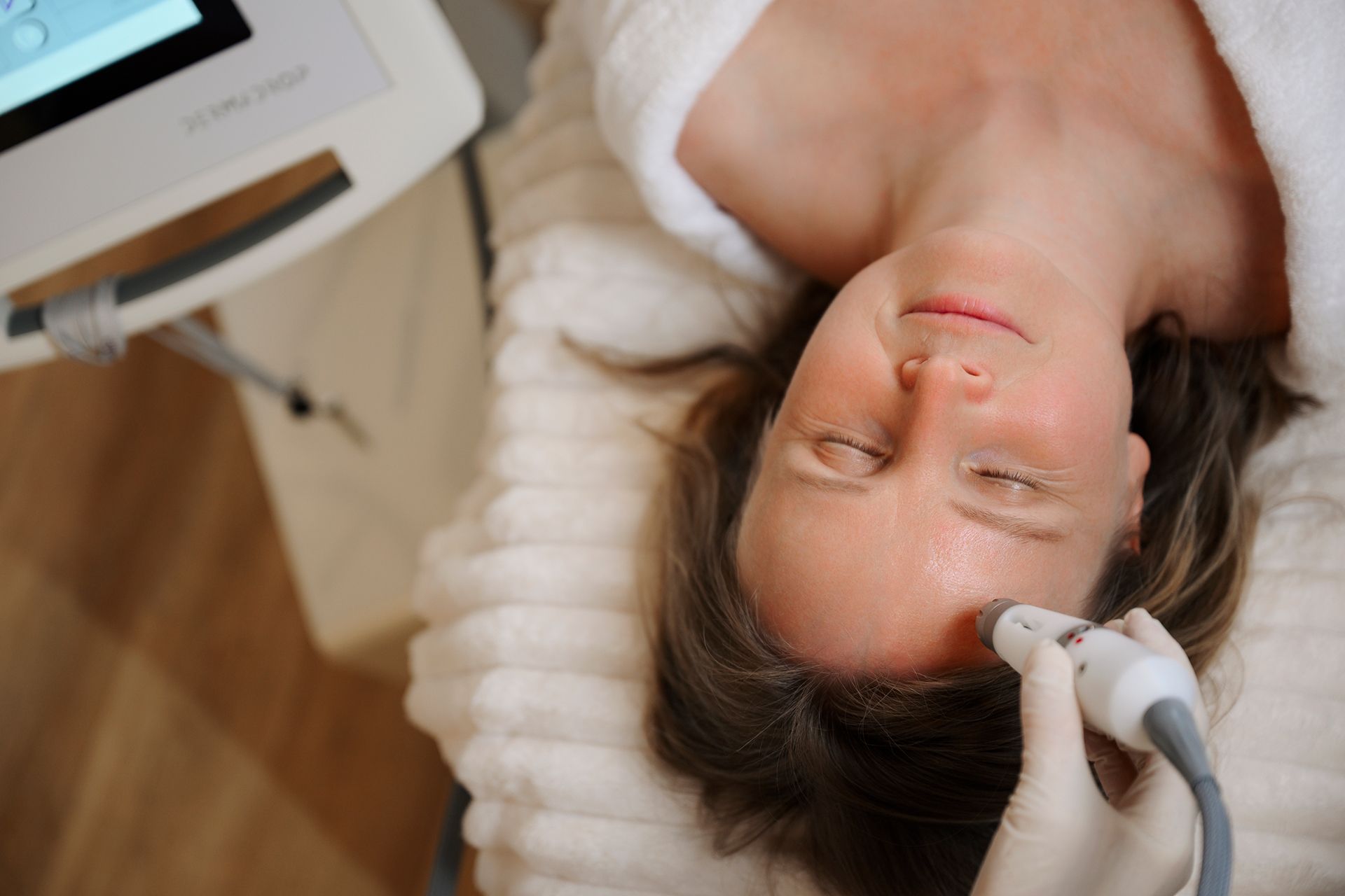 Dermadrop TDA: что это за процедура, как работает безынъекционная мезотерапия