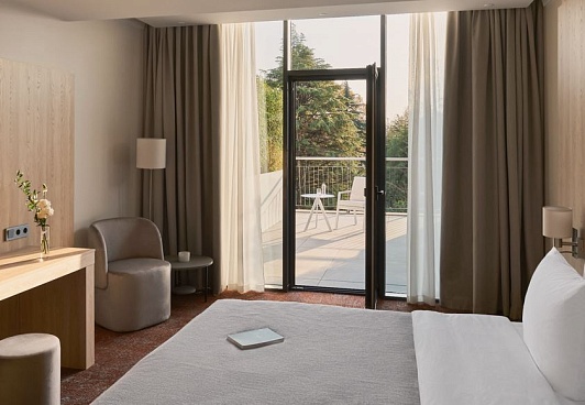 Номер Делюкс в санатории Кристалл